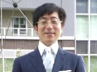 男性の声