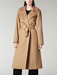 MaxMara(マックスマーラ）のキャメルのコート