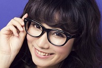 メガネ女子