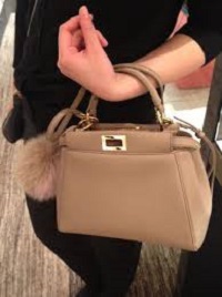 FENDIのPEEKABOO（ピーカブー）