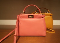 FENDIのPEEKABOO（ピーカブー）